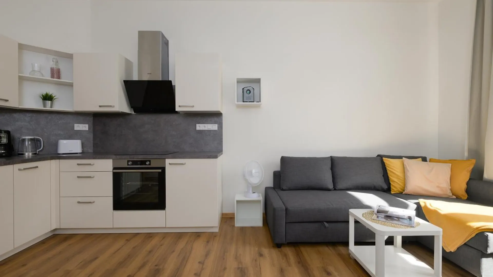New&Modern Home In Vibrant Area Near Centre! Praga República Checa